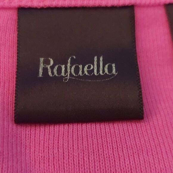 Rafaella 🔥 Hot Pink Tee - Picture 4 of 6